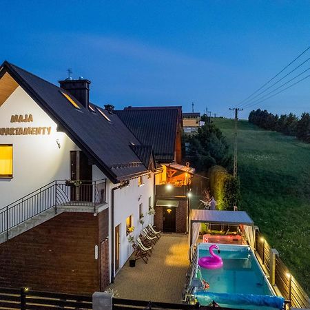 Apartamenty Maja ティリチ エクステリア 写真