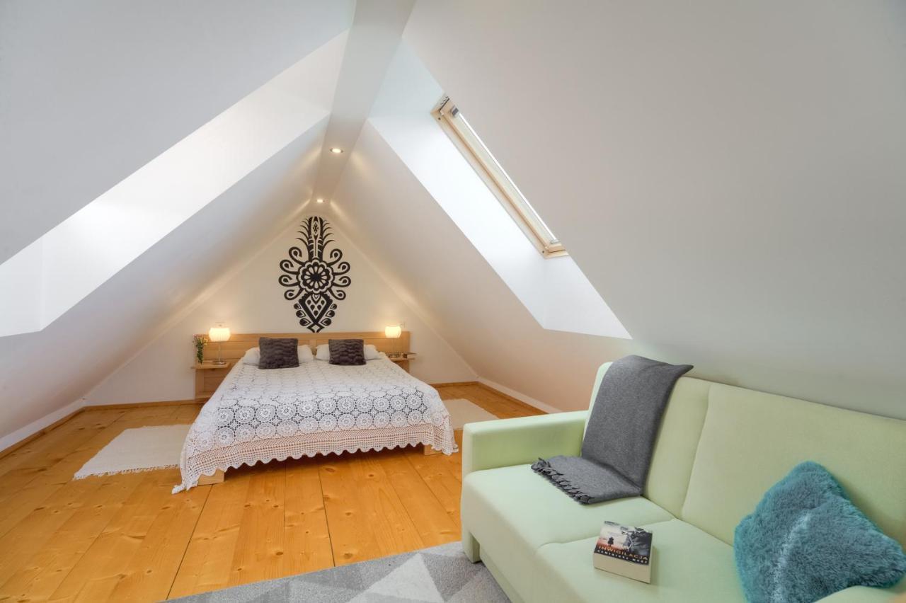 Apartamenty Maja ティリチ エクステリア 写真