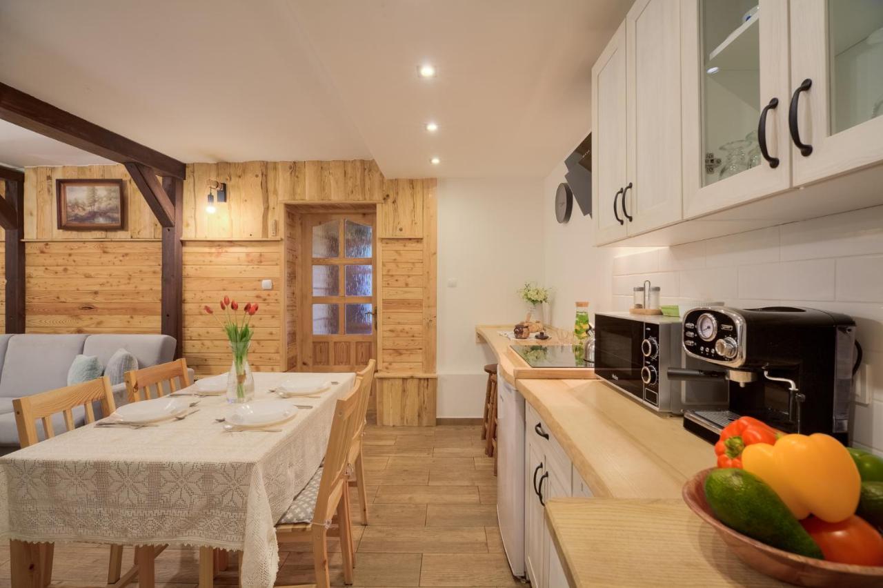 Apartamenty Maja ティリチ エクステリア 写真