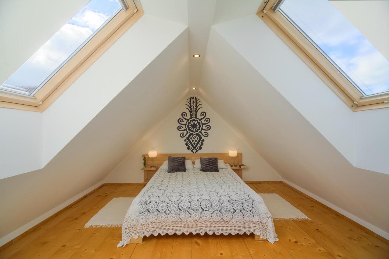 Apartamenty Maja ティリチ エクステリア 写真
